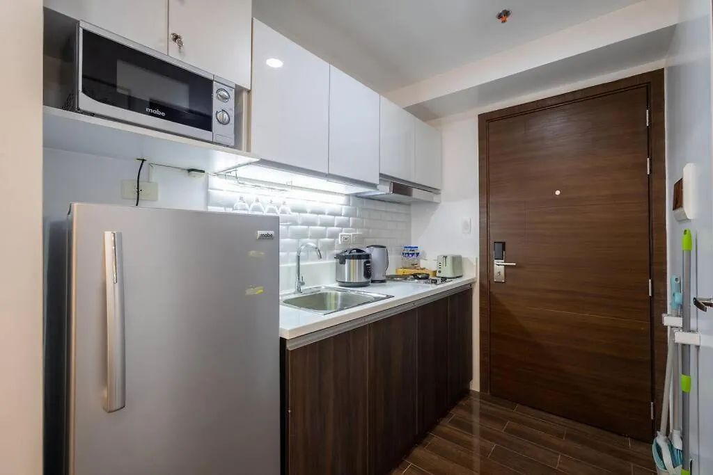 Aparthotel Air Residences - Elevate Escapes Makati, Central Location Manila